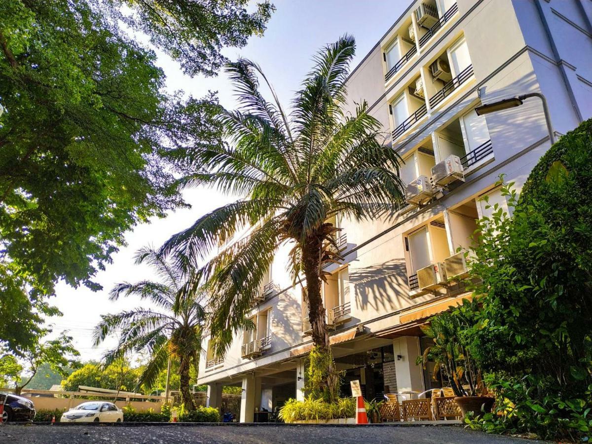 Beerapan Hotel Bangkok Eksteriør bilde
