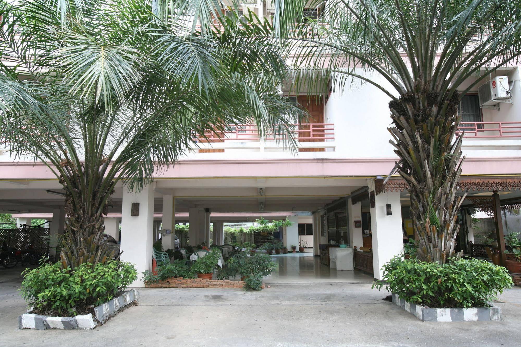 Beerapan Hotel Bangkok Eksteriør bilde